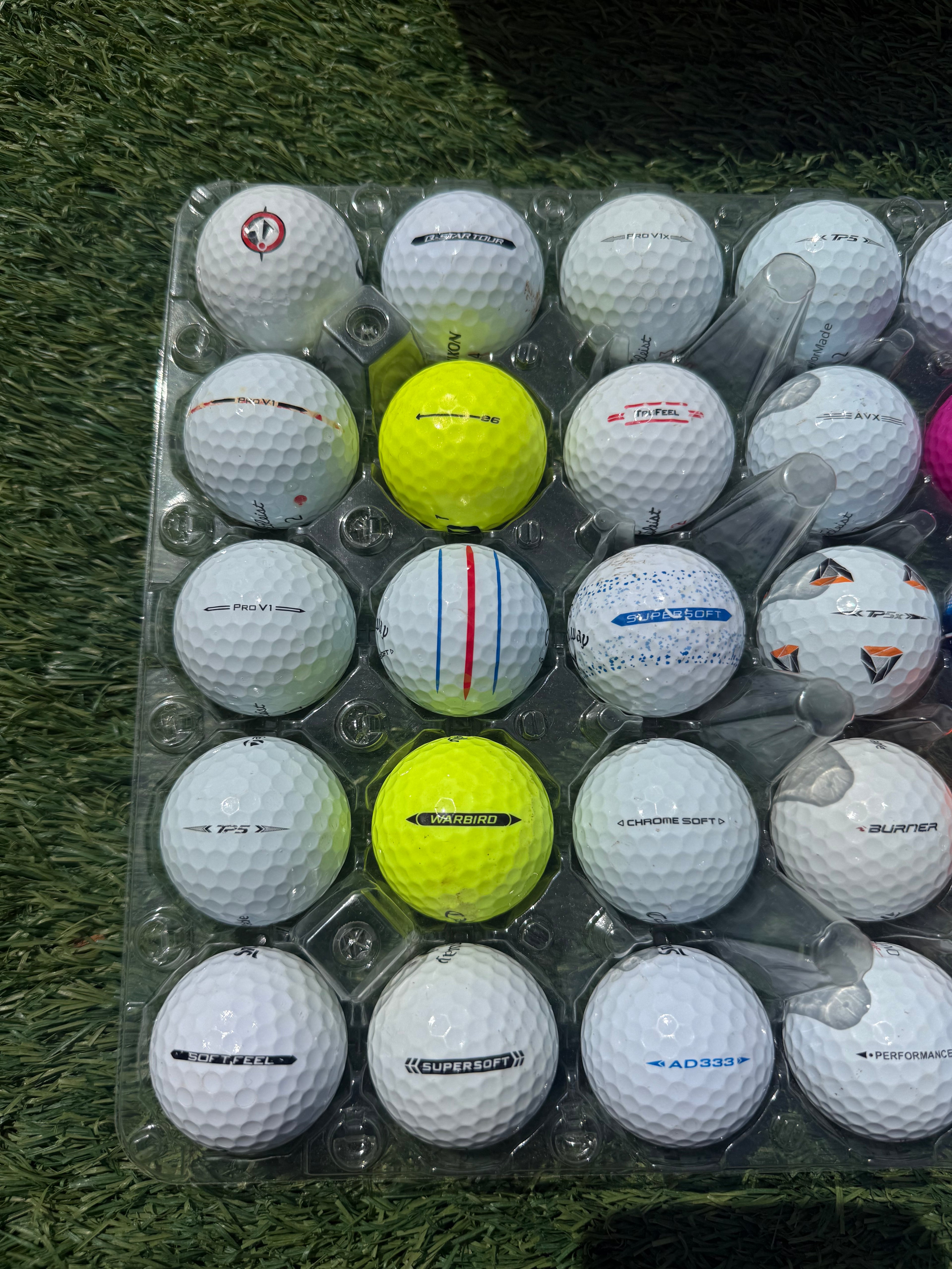 The ‘Good Egg Box’ Golf Balls