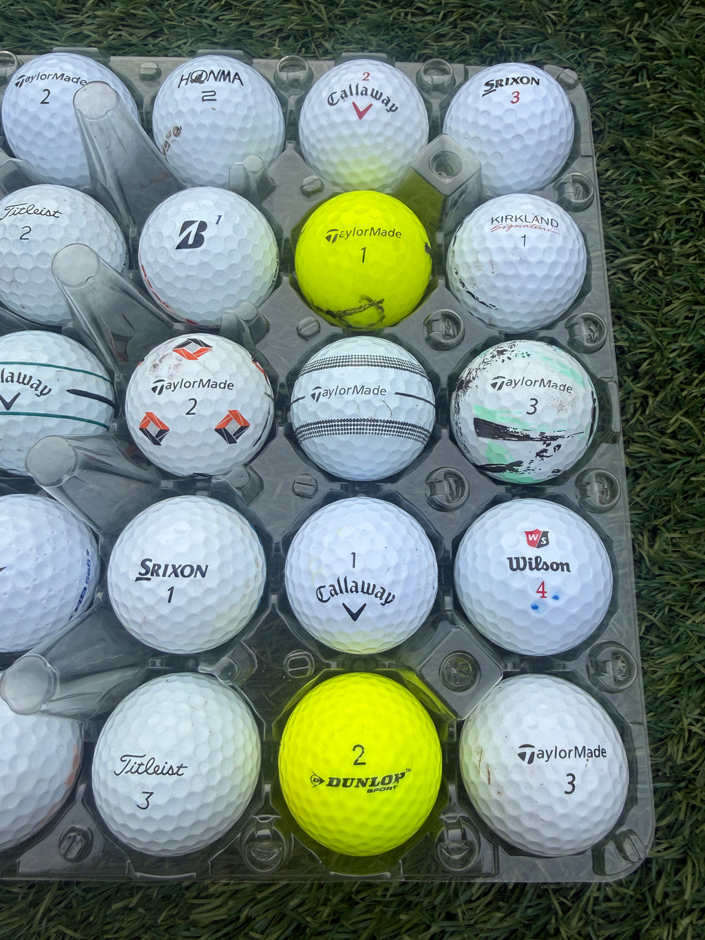 The ‘Good Egg Box’ Golf Balls